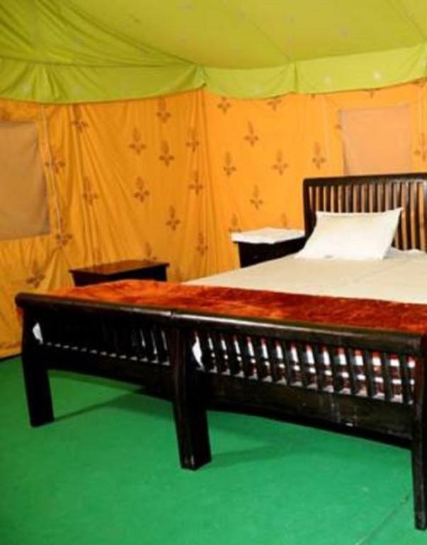 Hôtel Amber Farm à Sasan Gir Extérieur photo